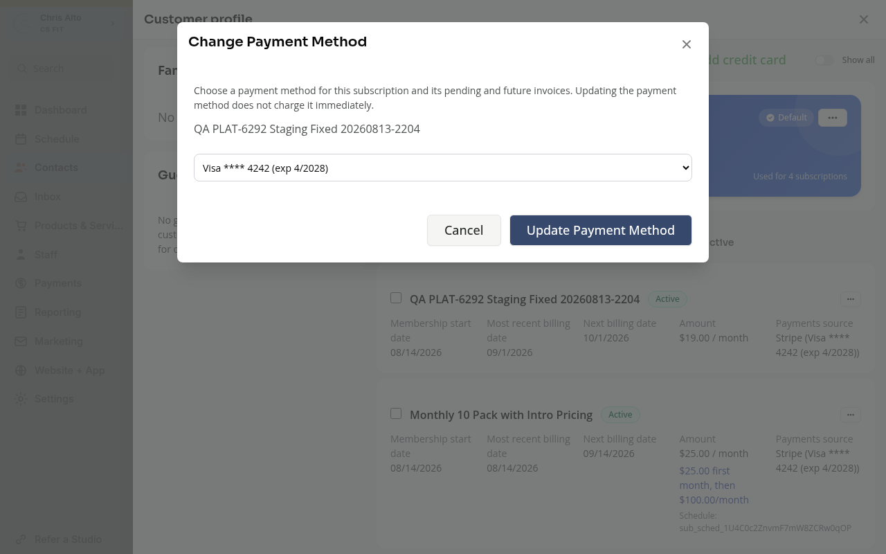 The Change Payment Method dialog explaining the effect on pending and future invoices